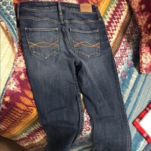 Abercrombie and Fitch size 2L skinny jeans great condition